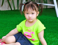 Bé : Thư - Sinh ngày : 01-01-2013 Nguyễn Minh Thư